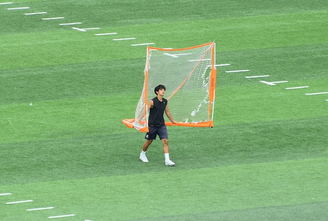 在本赛季初